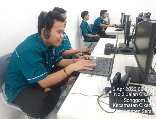 PERKEMBANGAN TEKNOLOGI BUKAN ANCAMAN, MELAINKAN KESEMPATAN